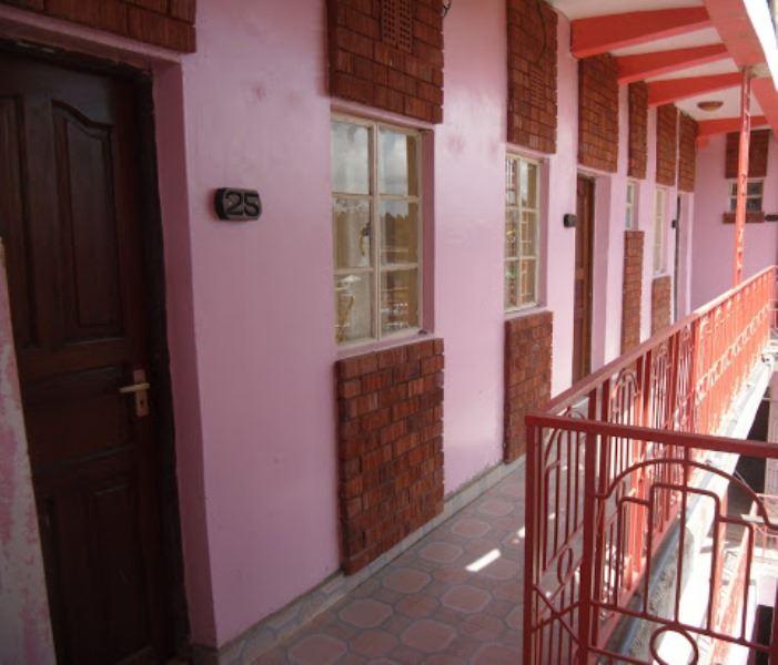 Plaza Hotel Nkubu