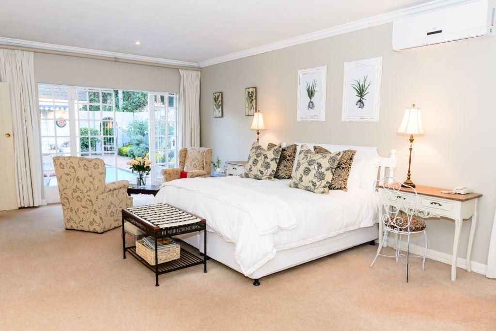 Barker Manor | Accommodation Kloof