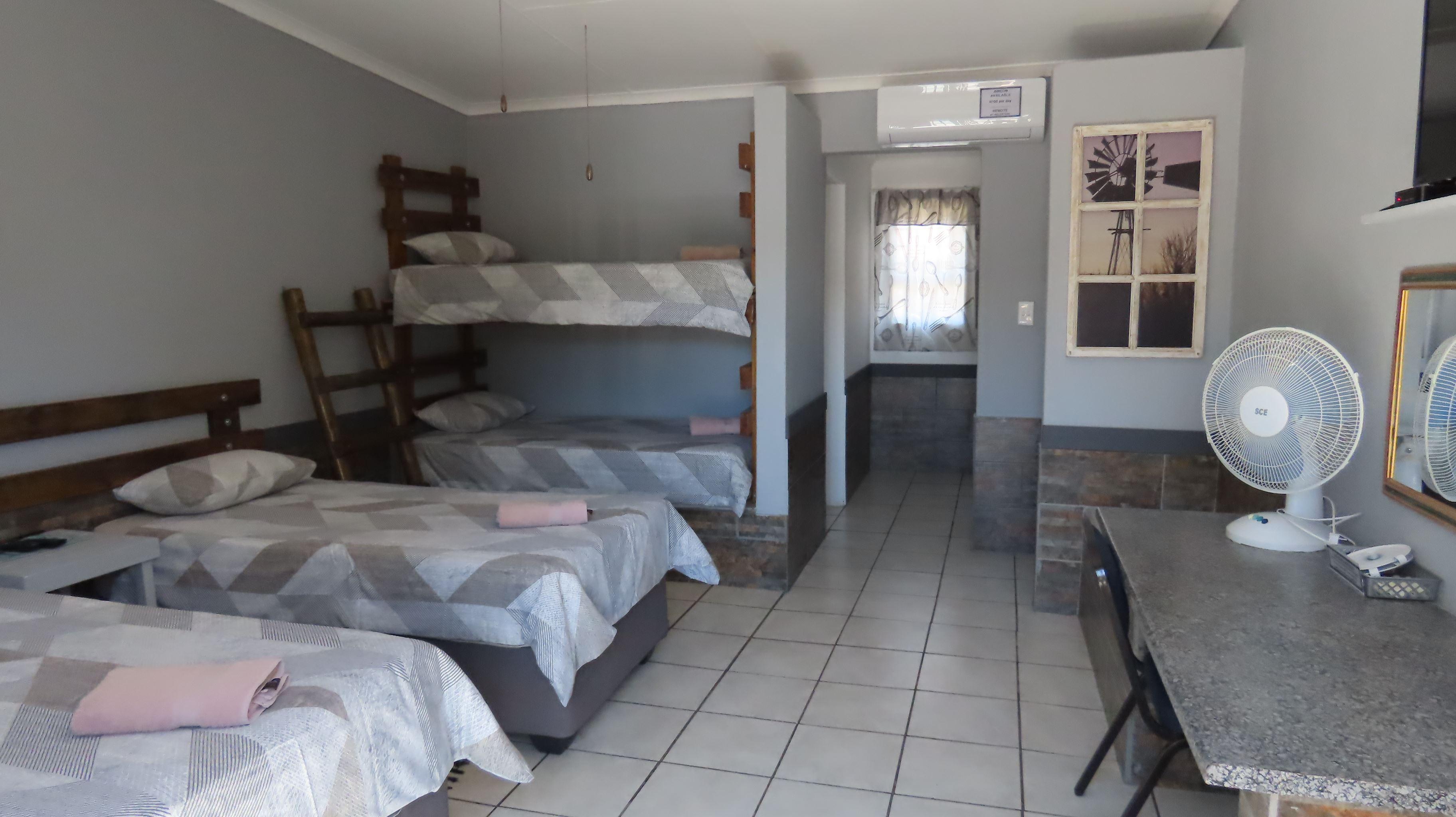 Die Windpomp Gaste Huis | Beaufort West Accommodation