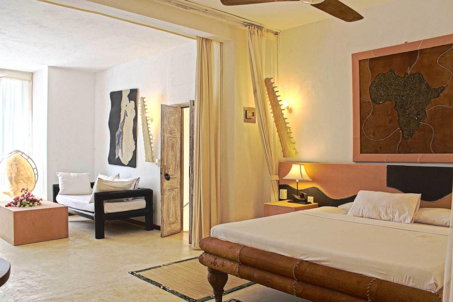 White Elephant Sea and Art Lodge | Accommodation Malindi