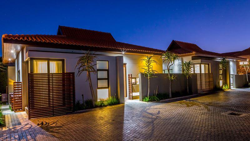 18 Tinderwood on the Lake | Zimbali Coastal Estate Self-catering