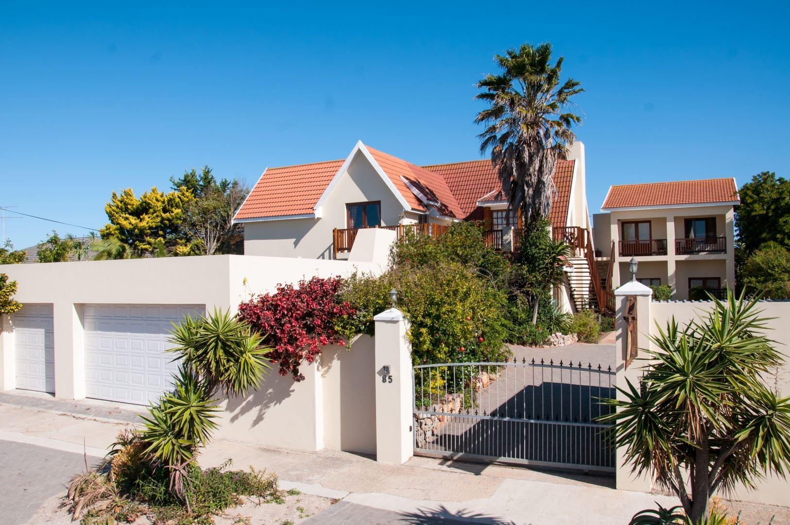 Aloe Manna | Summerstrand Accommodation