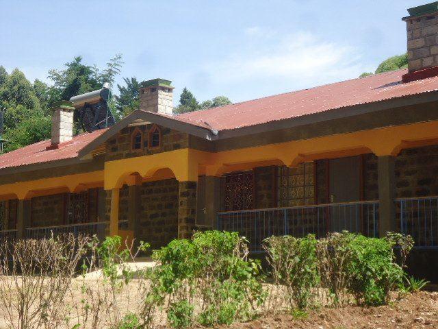 Kimugu River Lodge | Ainamoi Accommodation