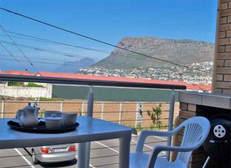 Disa South Shore D62 | Accommodation Fish Hoek