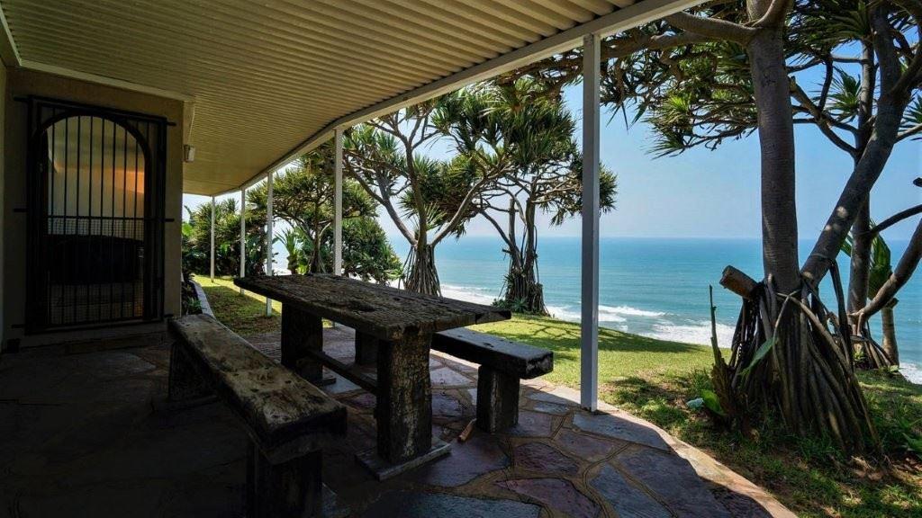 #BeachSpot | Accommodation Brighton Beach