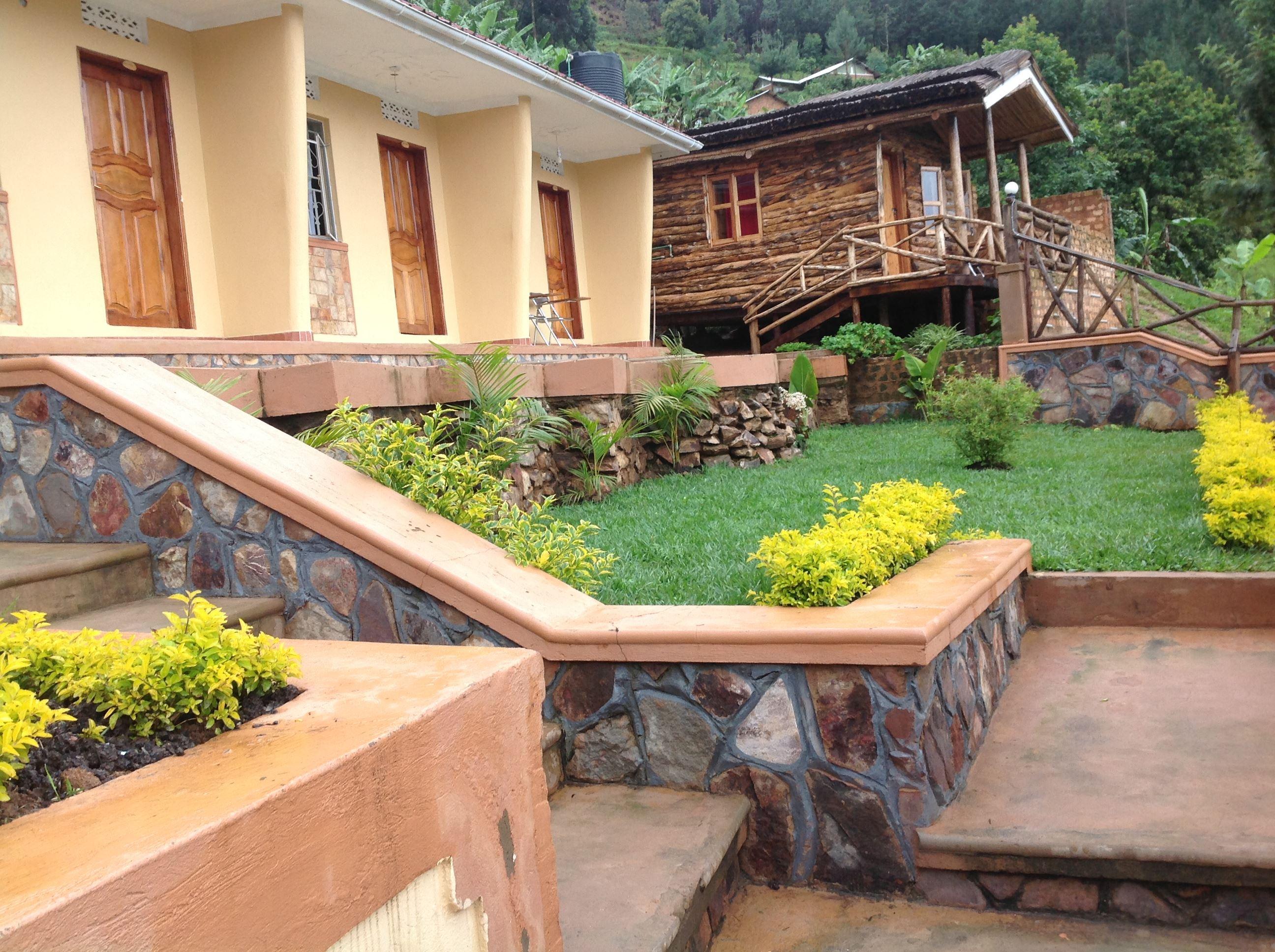 Bunyonyi View Gorilla Packers | Muko - Uganda Accommodation