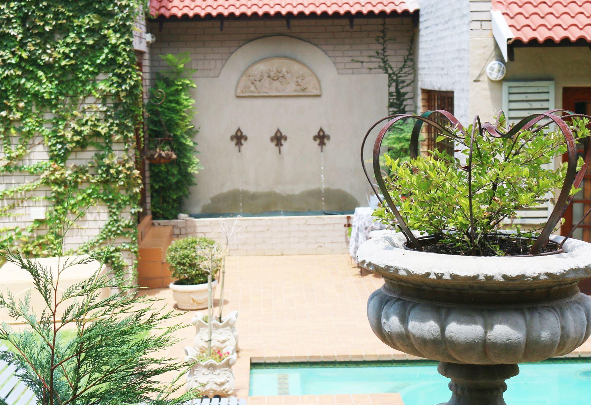 French Manor | Accommodation Moreleta Park