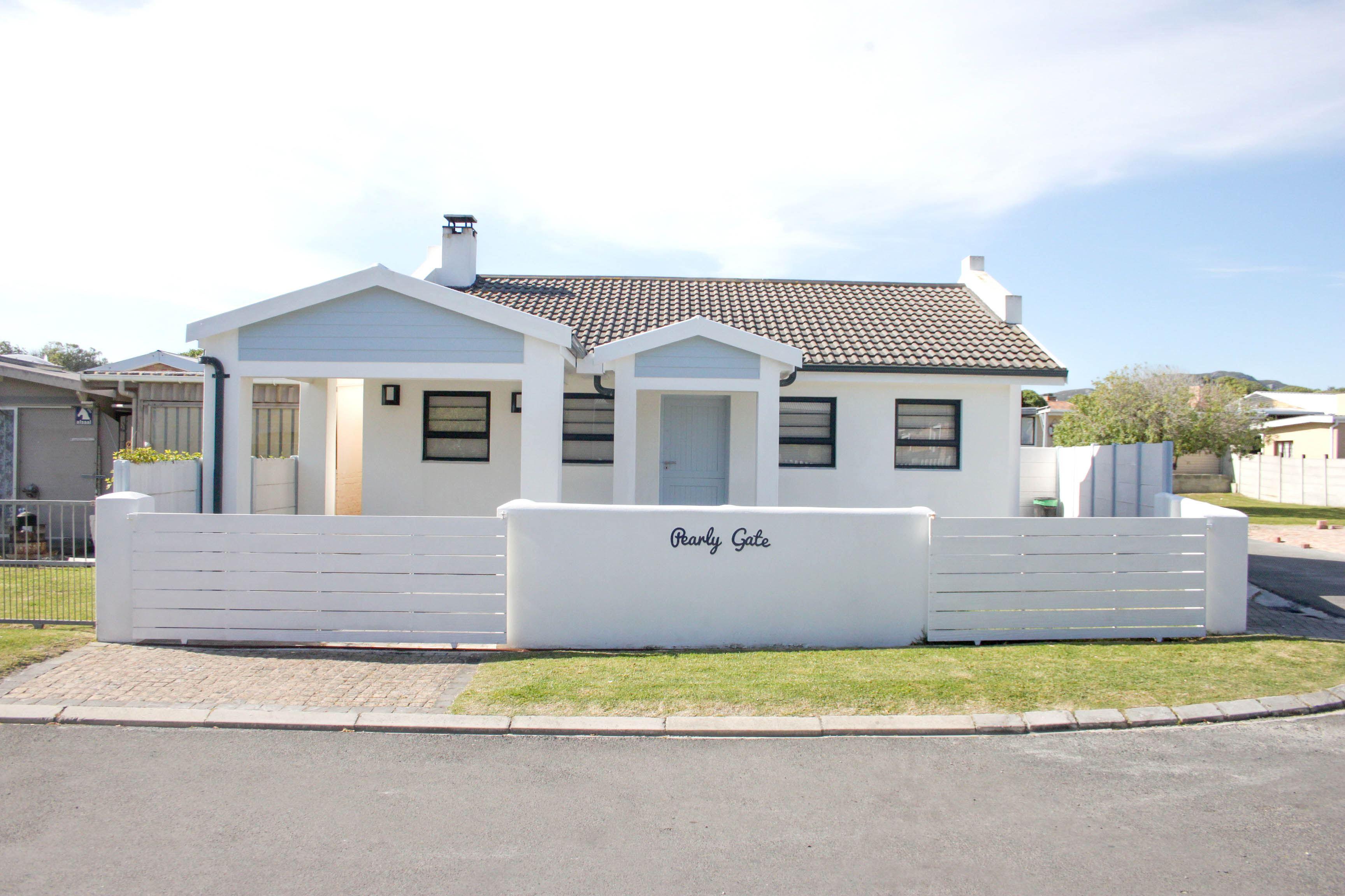 Pearly Gates | Pearly Beach Self-catering