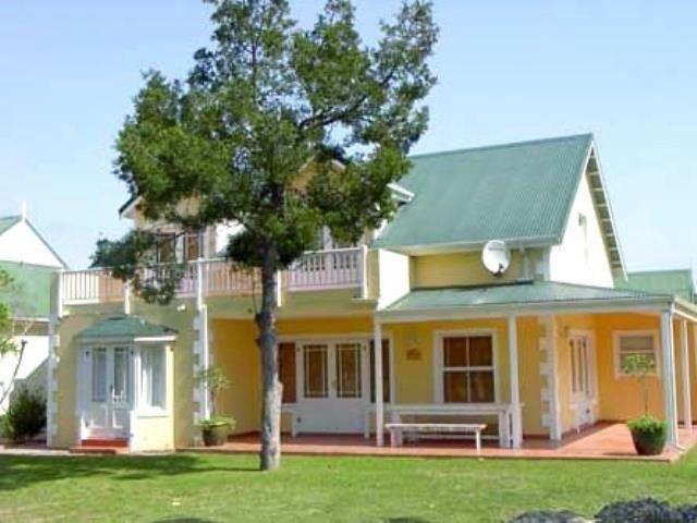 Pond House | Piesang Valley Accommodation