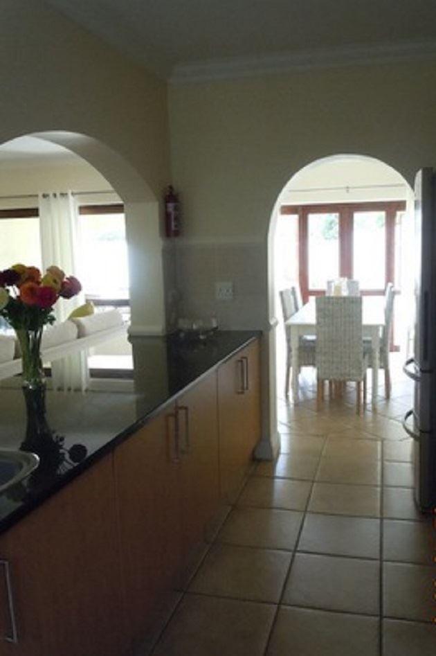 Lonehill Village Estate, No 60 Secure Your Hotel, SelfCatering, or