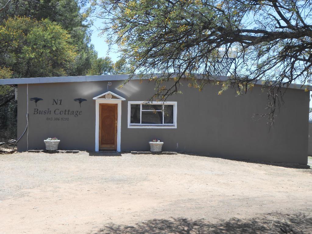 N1 Bush Cottage | Self-catering Kroonstad