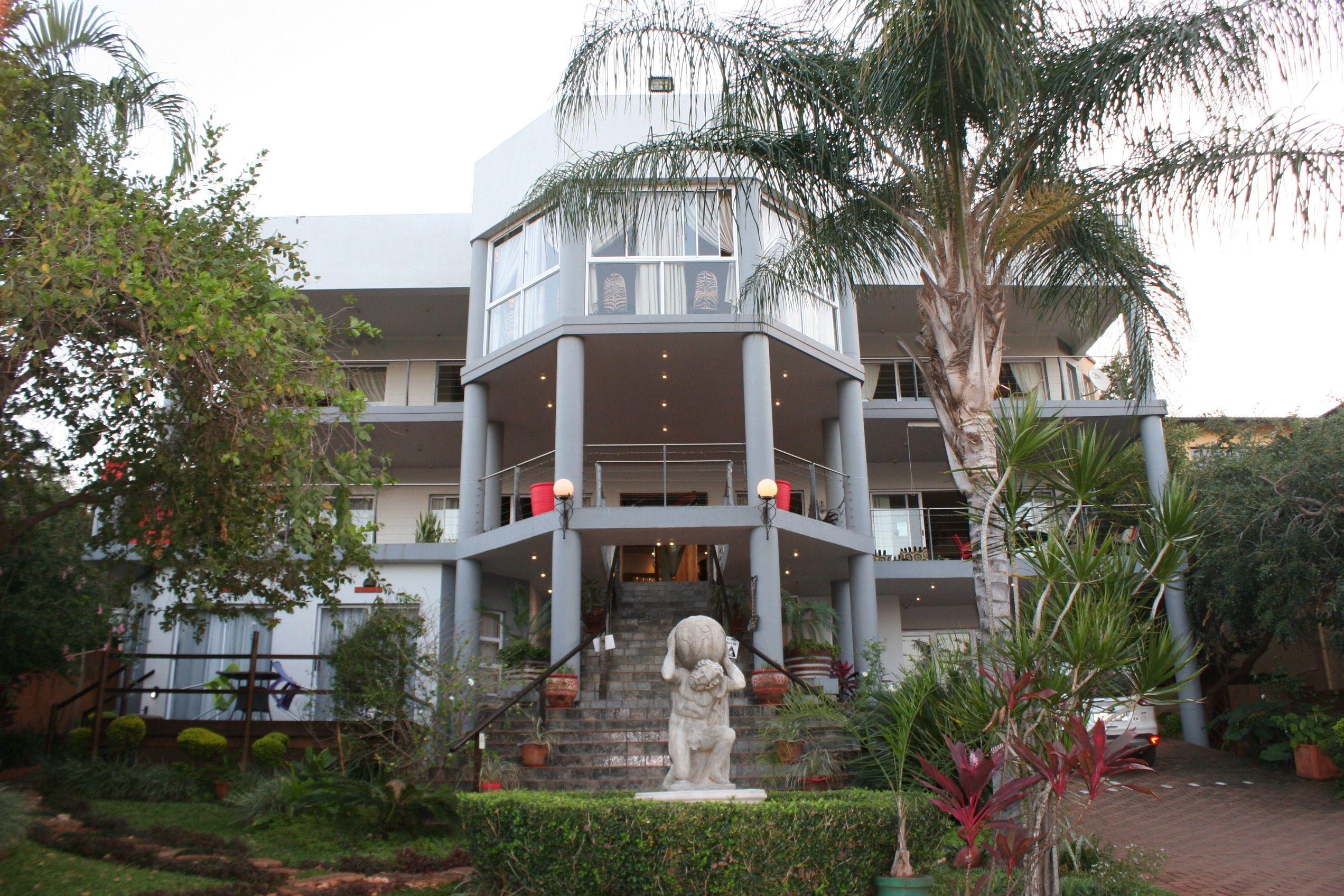 Candilabra Guesthouse | Accommodation Komatipoort