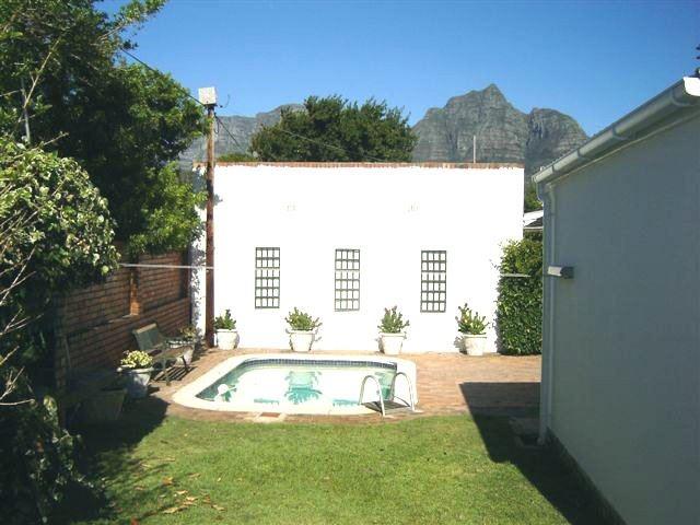 Fiddlewood and Stone Cottages | Self-catering Rondebosch