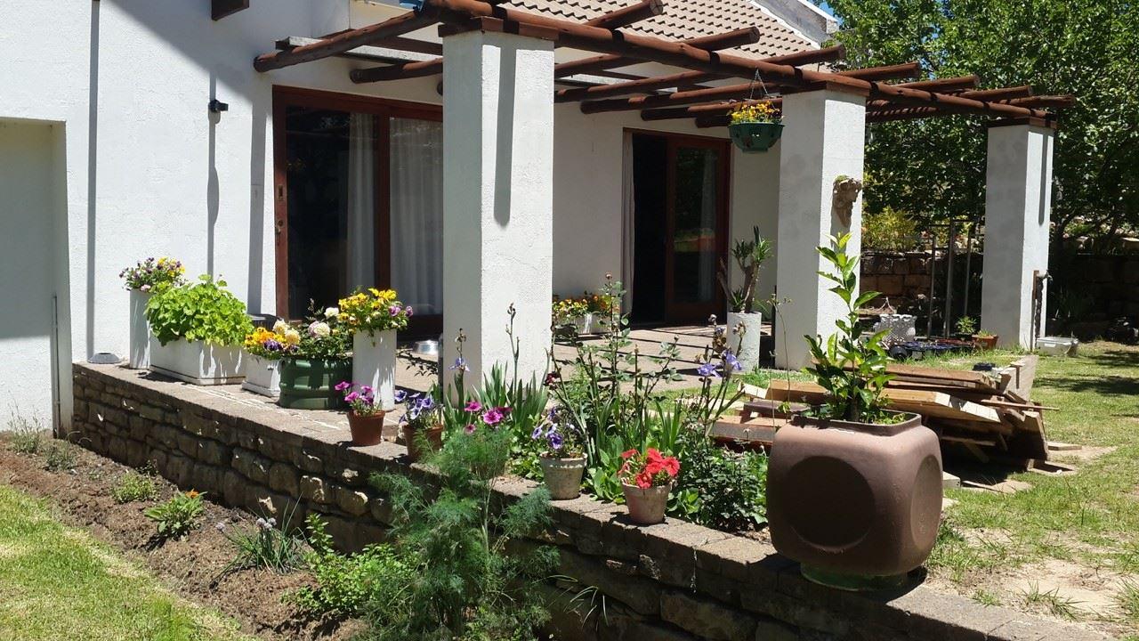 Collett House | Accommodation Clarens