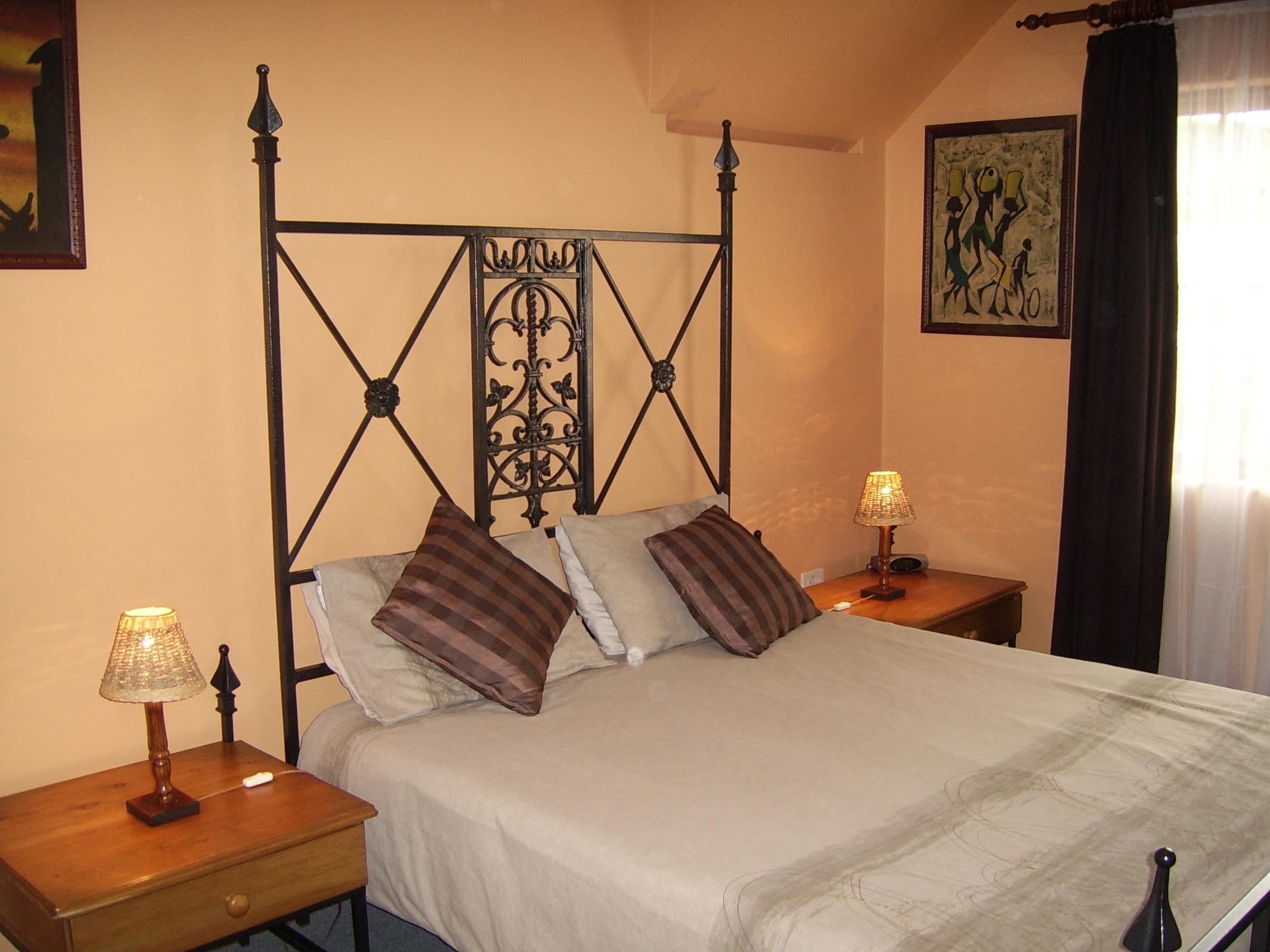 Whalers B&B | Hermanus Accommodation
