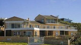 Kelly's Beachfront Apartments | Accommodation Port Alfred