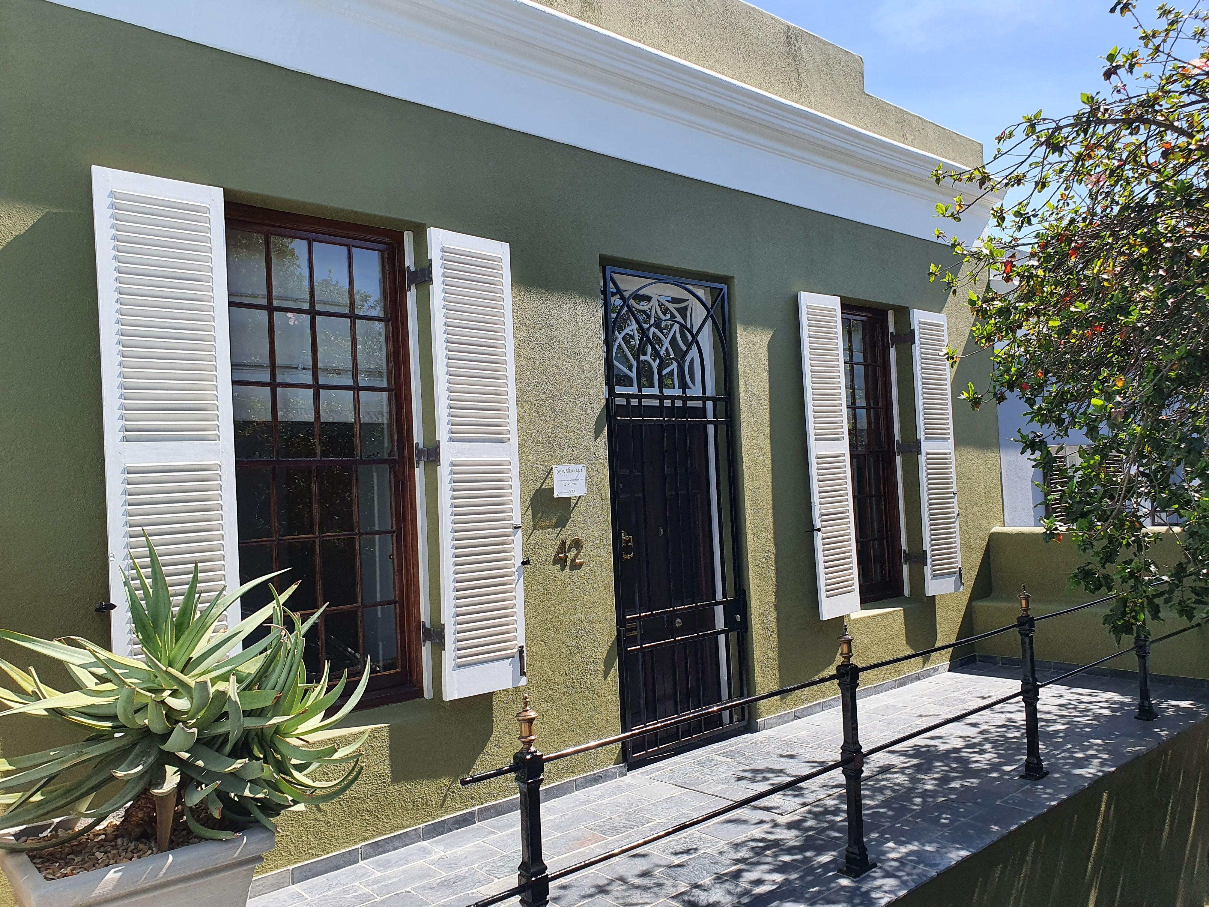 42 Napier Street