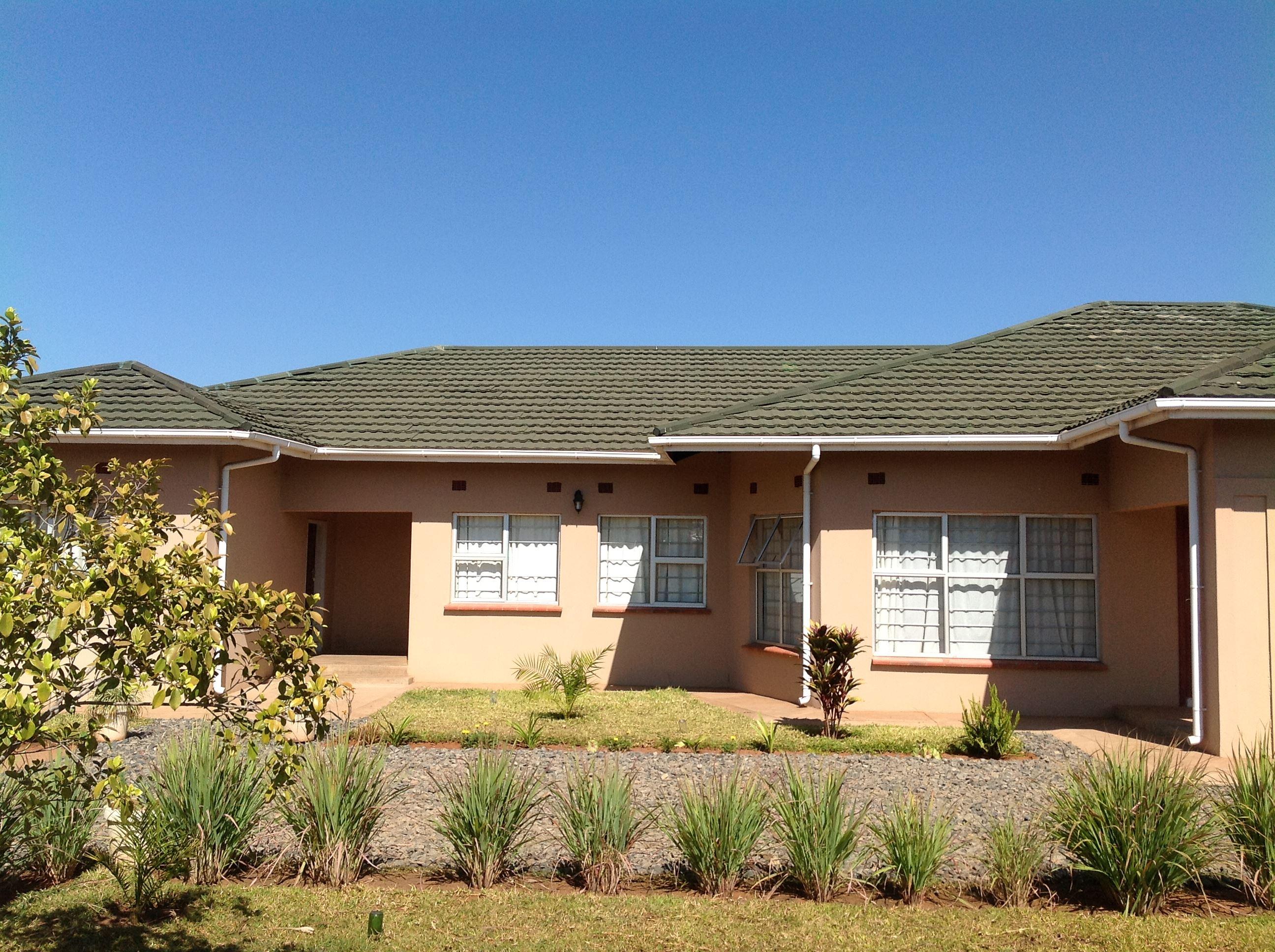 Cypress Executive Lodge | Highlands (Livingstone) Lodges