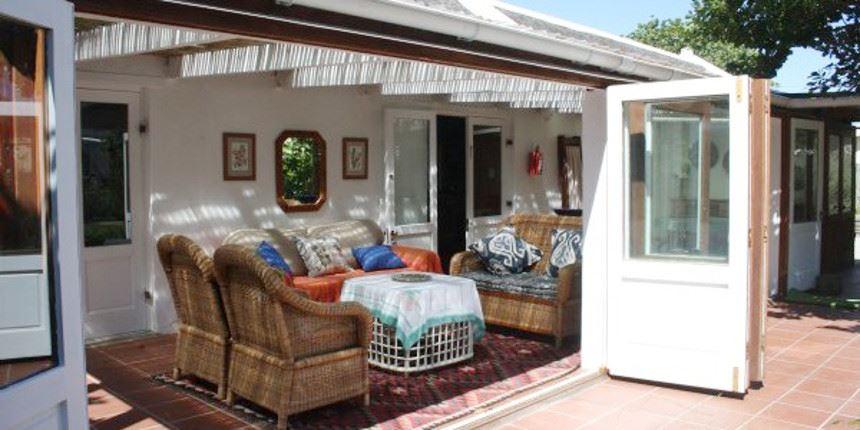 Carneddie Cottage | Accommodation Bredasdorp