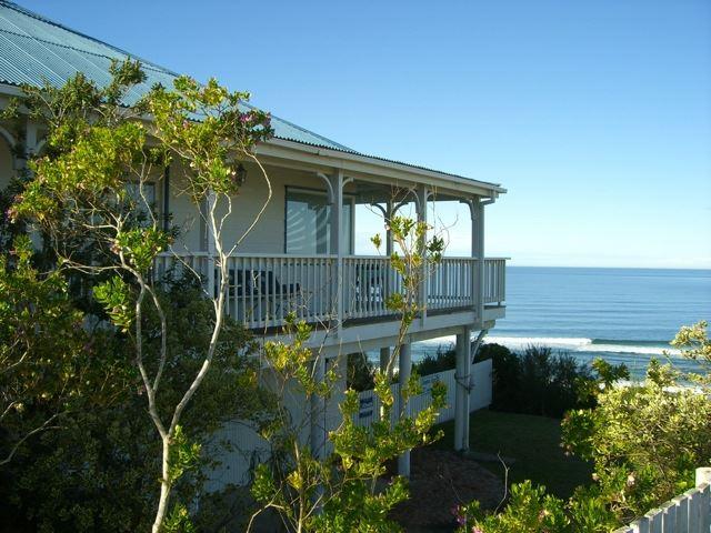 Dolphin Dune - Hersham | The Island Accommodation