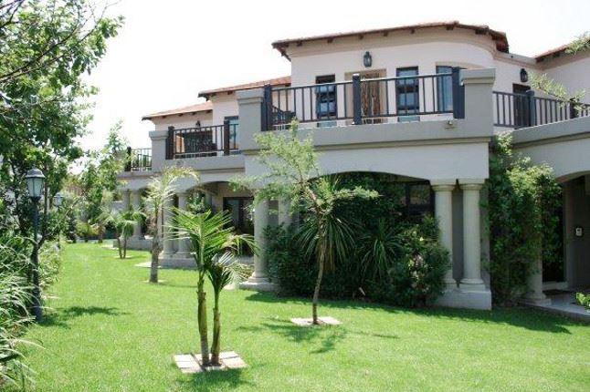 Fernbrook Luxury Guest Bed | Maroeladal Accommodation