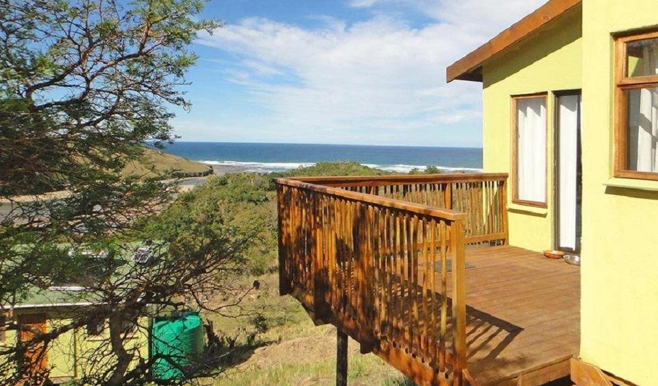 Nqabara eco River lodge | Cwebe Dwesa Lodges