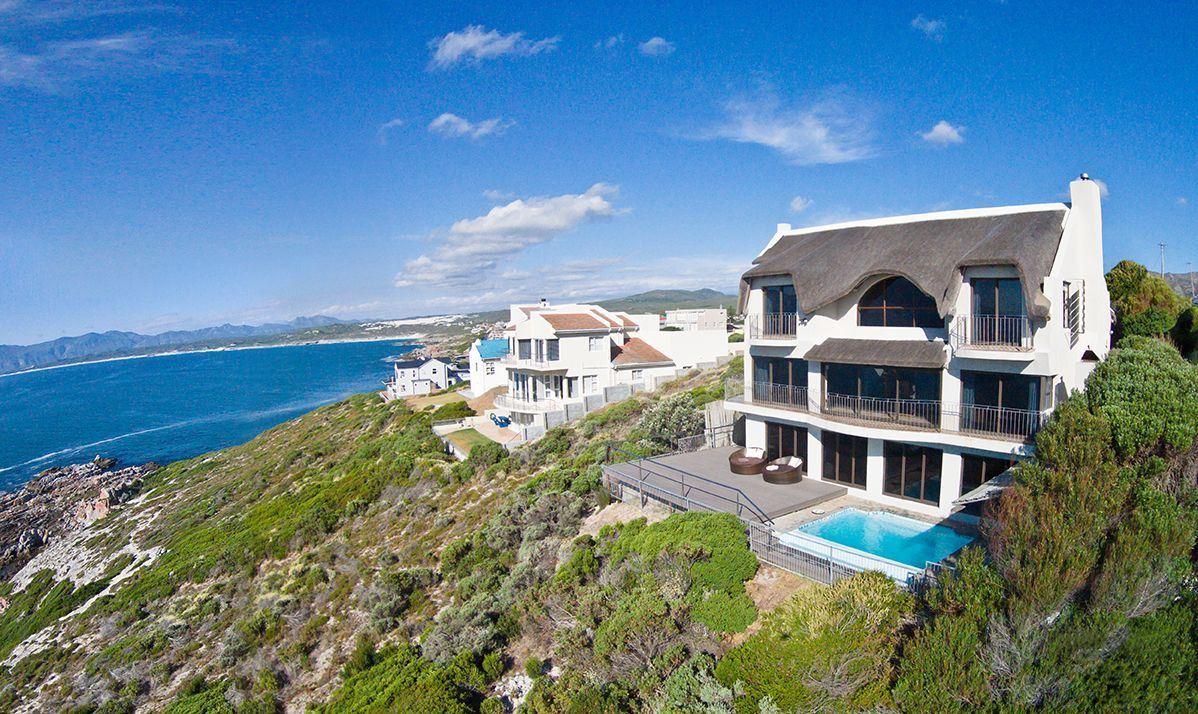 Whale Huys | Accommodation De Kelders