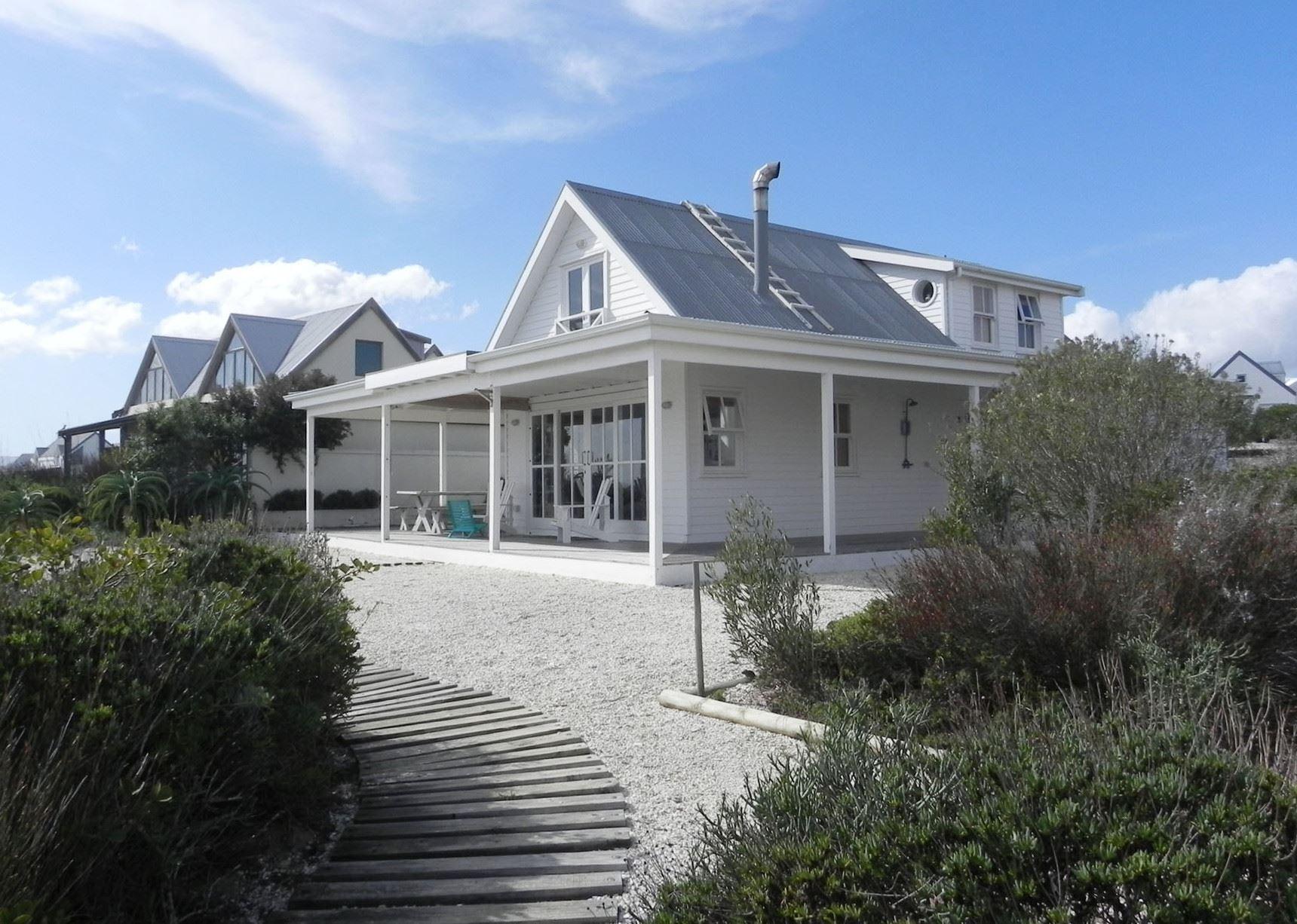 Pelican Beach House | Accommodation Grotto Bay