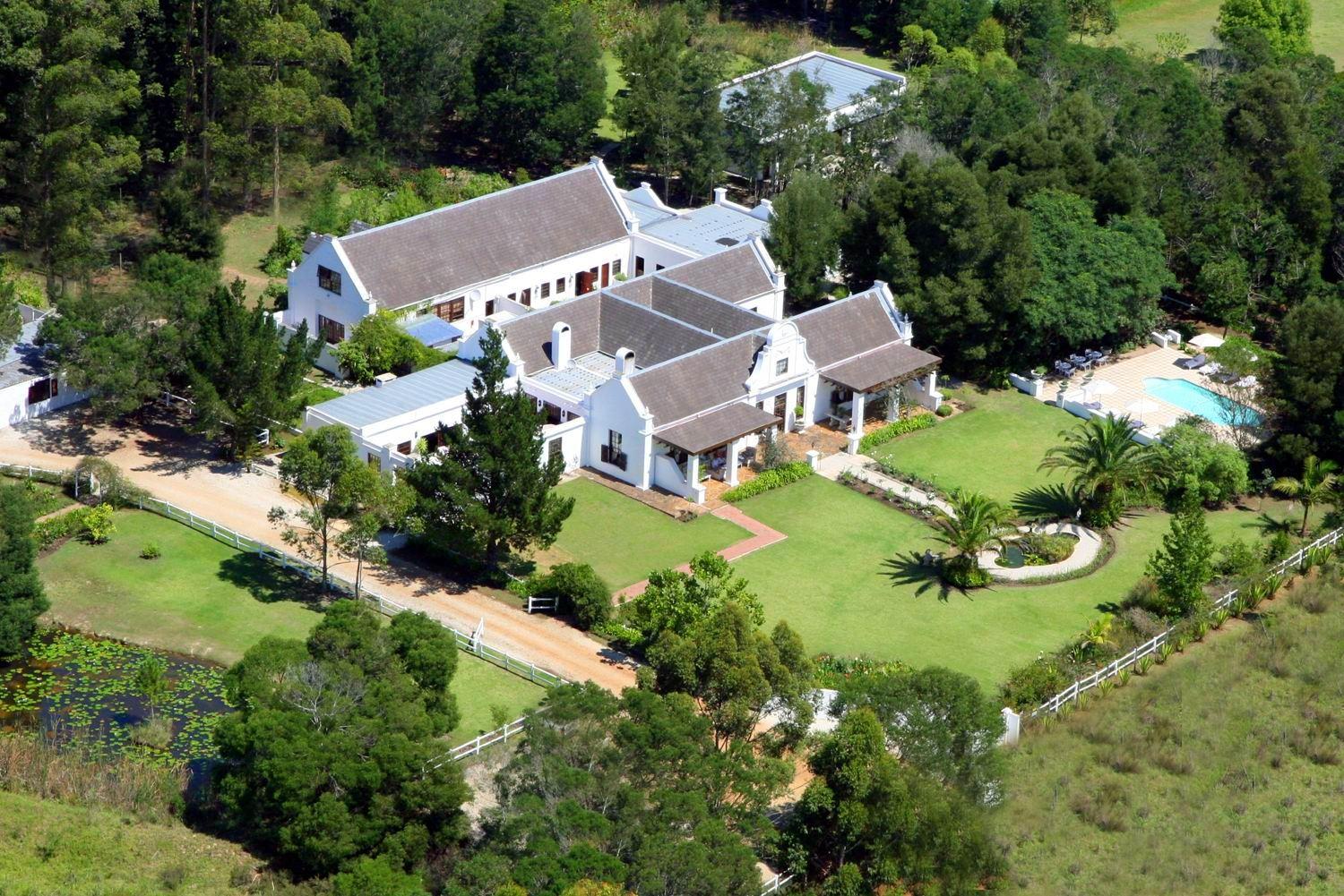 Lairds Lodge Country Estate | Harkerville Accommodation