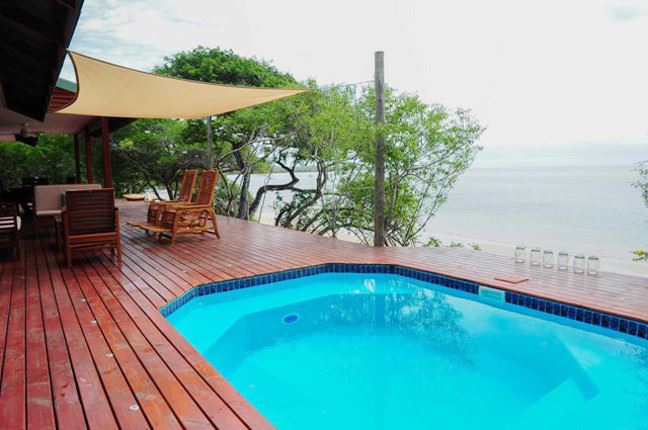 Swimming pool and view