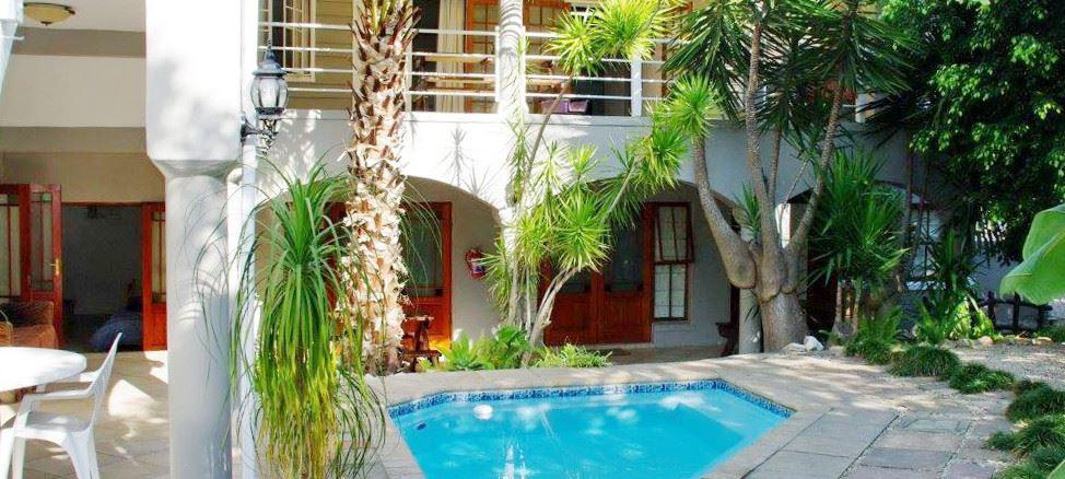 Knysna N2 Lodge