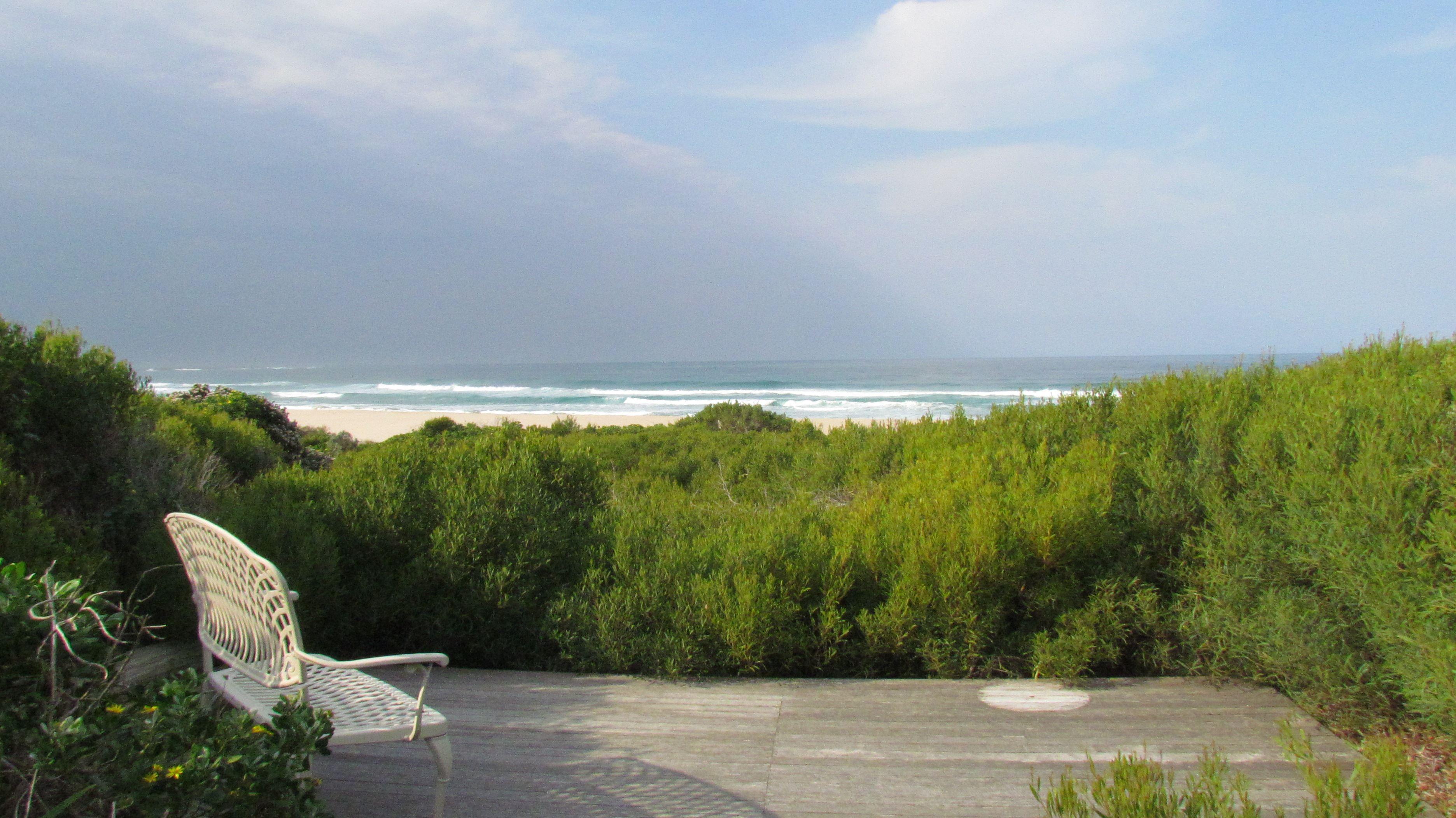 Seal Point Beautiful Beach House | Cape St Francis Self-catering