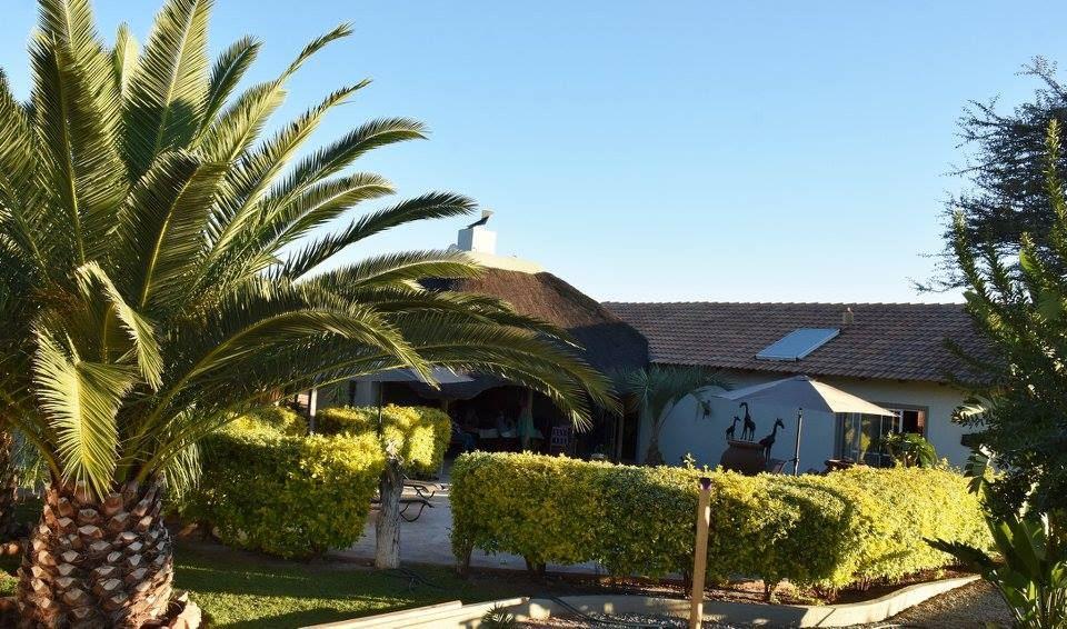 Kamaku Guesthouse | Accommodation Otjiwarongo