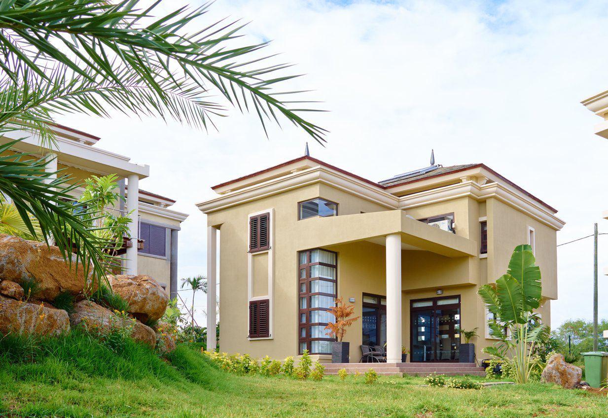 Villasun Oceanview Four-Bedroom Villa | Flic en Flac Self-catering