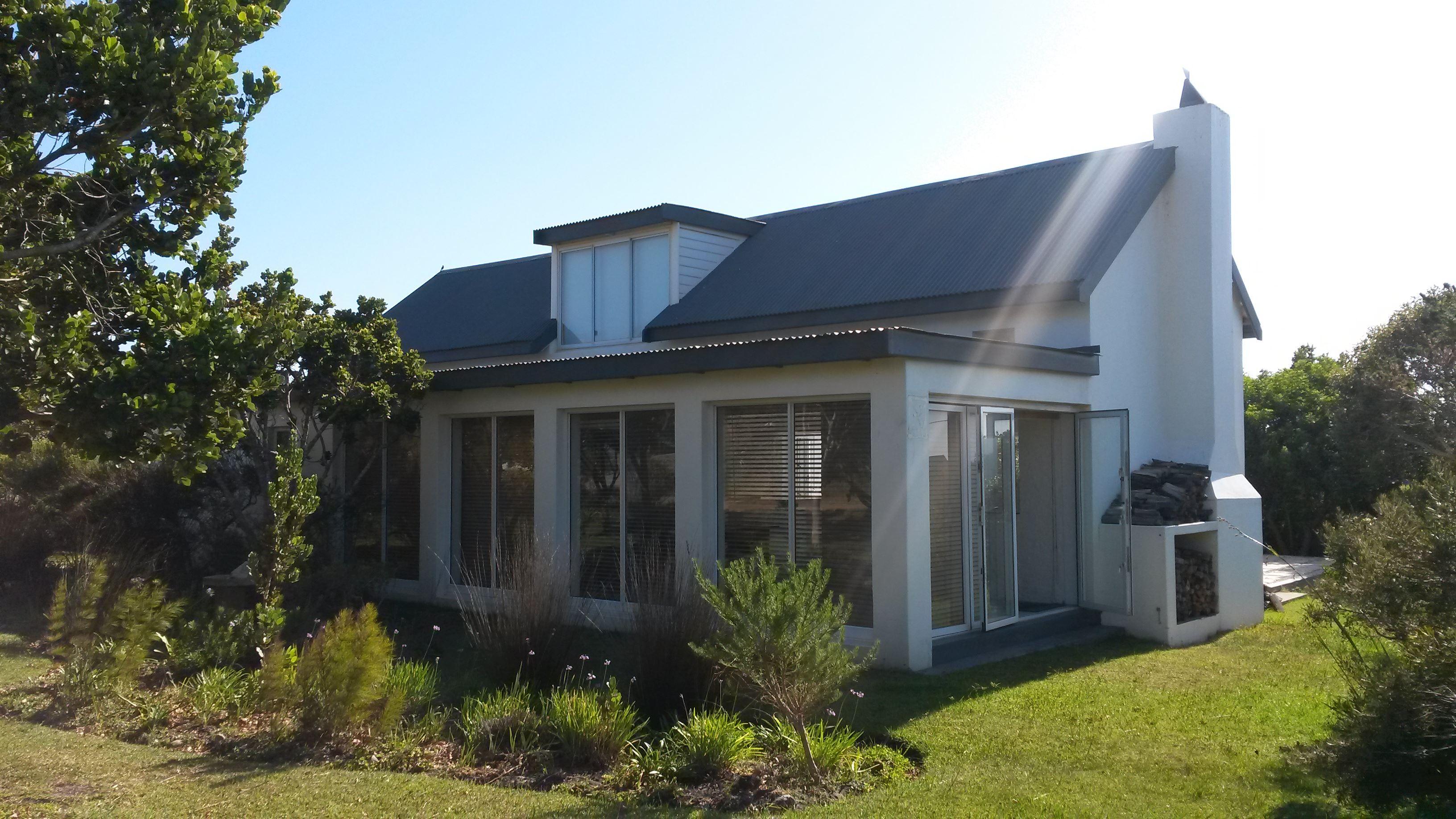 Nobska House