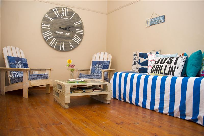 Living area © Yolandi Wirth