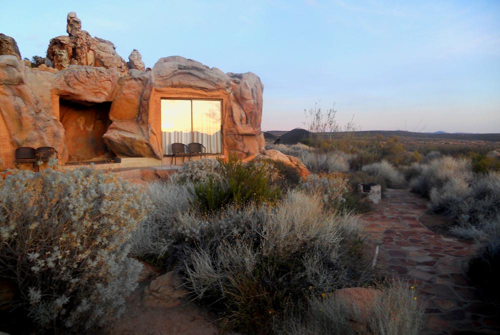 Our Cave Suite, Kagga Kamma