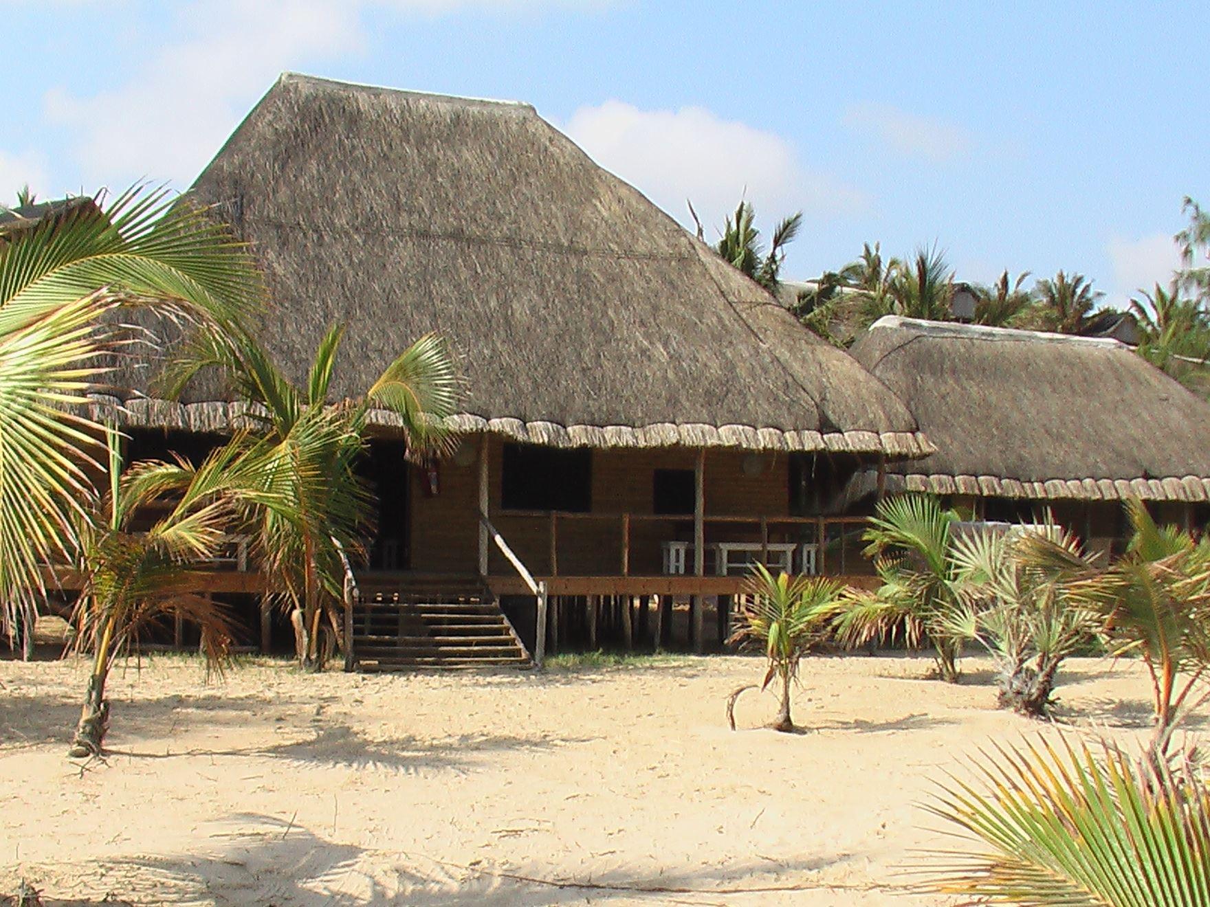 Barra Beach Resort | Praia da Barra Accommodation