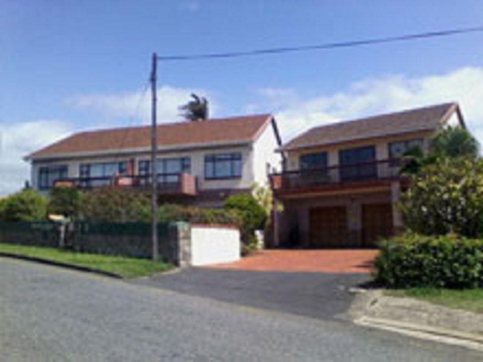 2 Ridgeview Manor | Accommodation Uvongo Beach