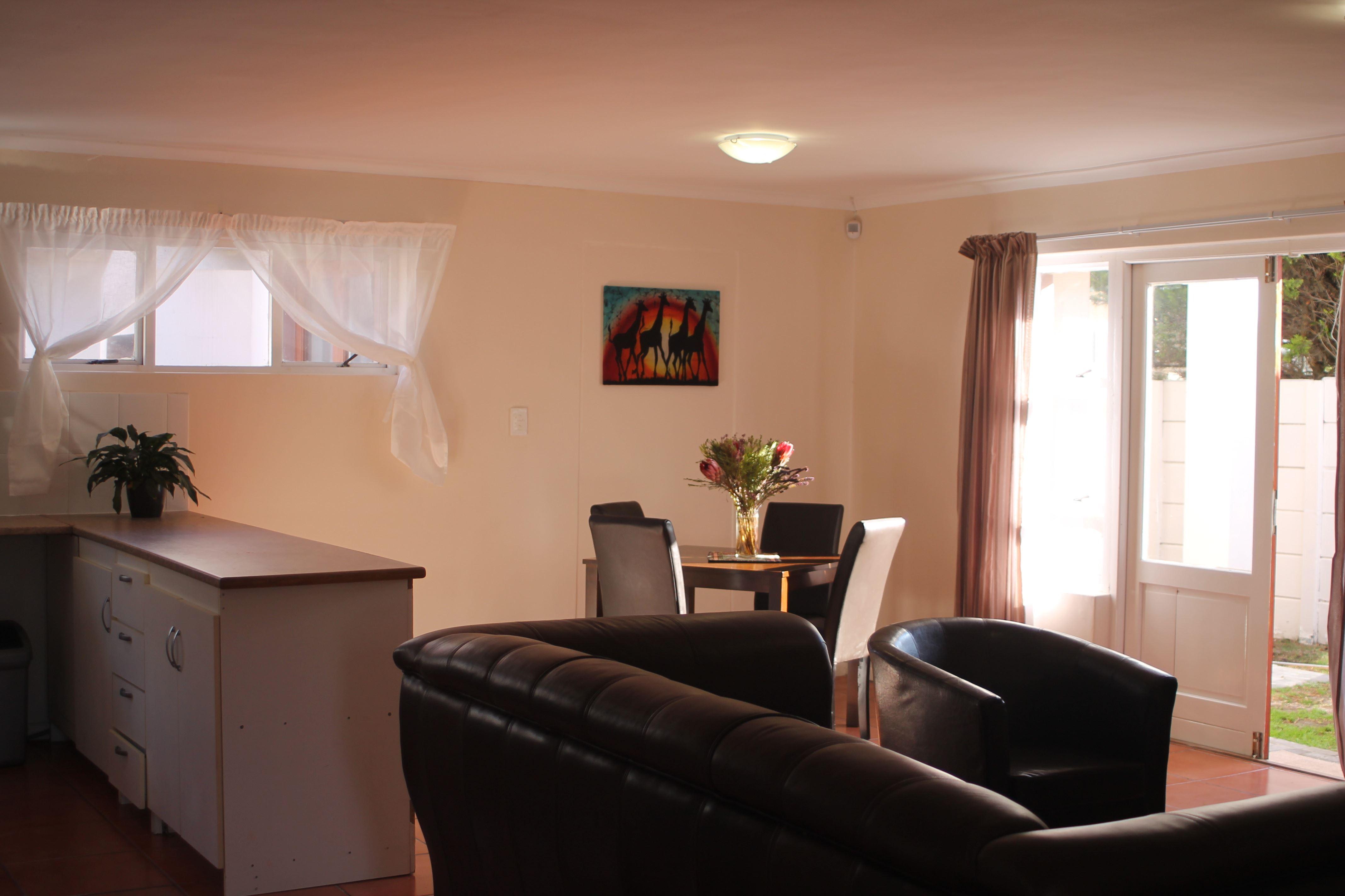 Tranquil Beach Apartment | Melkbosstrand Accommodation