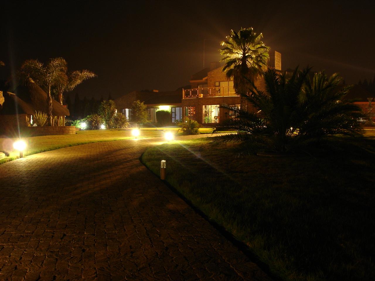 Eden Guest Lodge