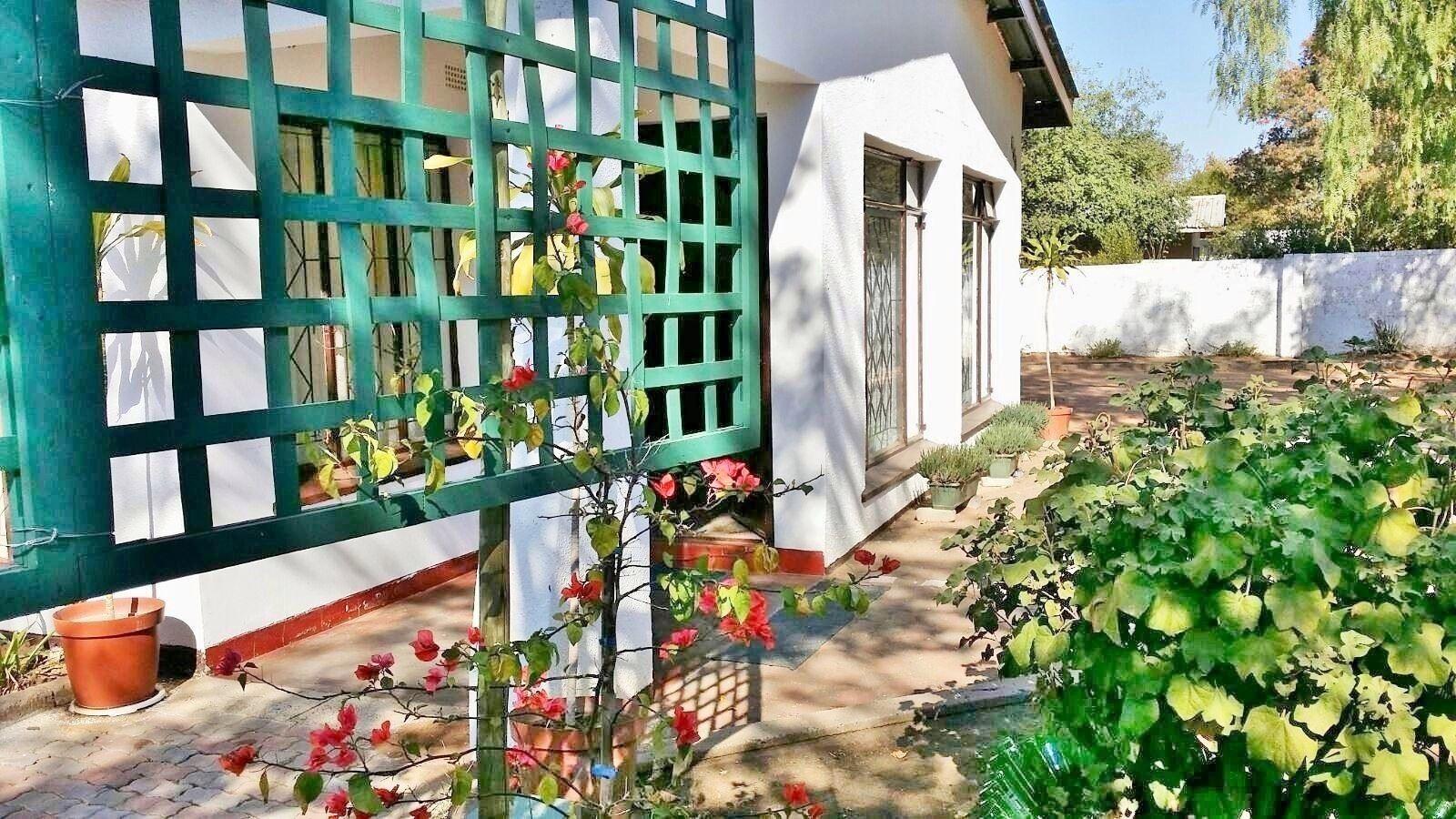 Brackendene Lodge Extension 2 | Selemelo Extension 2 Accommodation