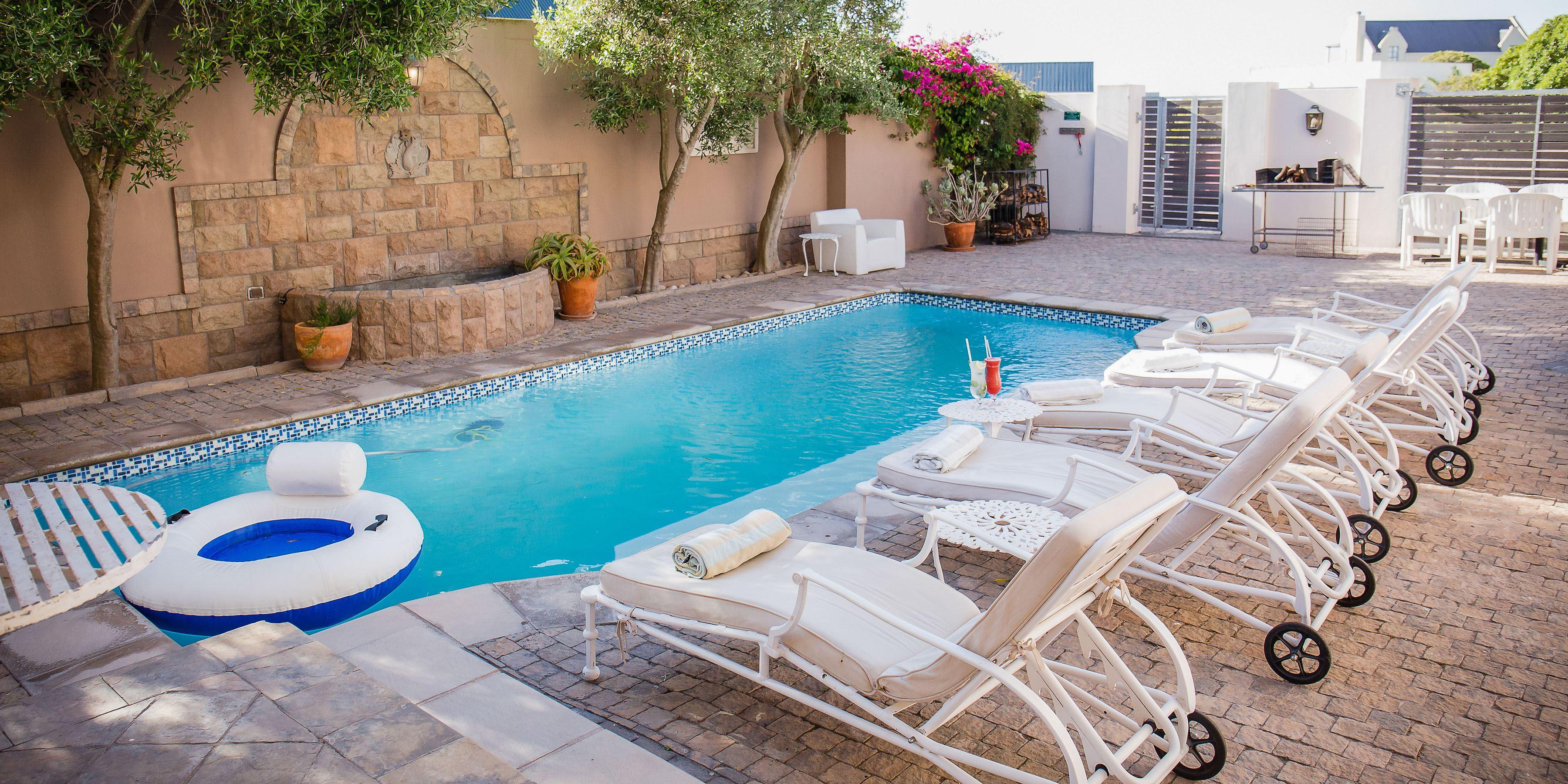 Kite Mansion – Poolhouse | Myburgh Park Self-catering