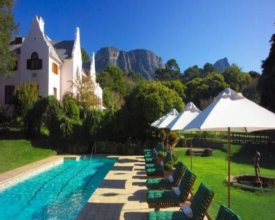 Greenways Manor Guest house | Accommodation Claremont