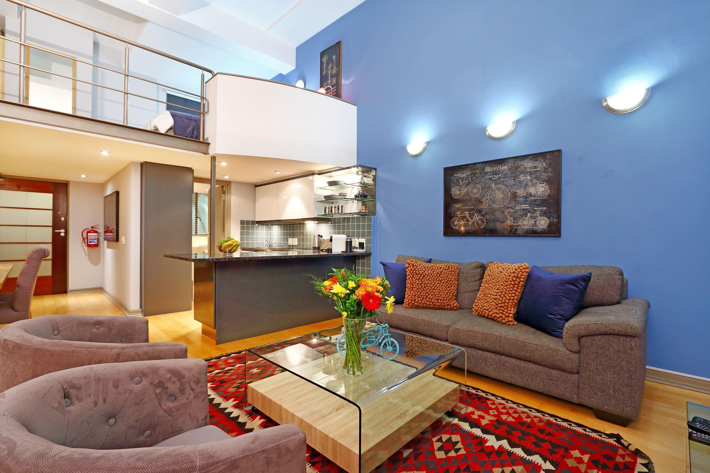 Afribode Cape Town Heights MH910 | Accommodation Cape Town City Centre