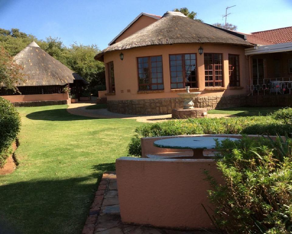 Wetlands Guesthouse | Bonaero Park Accommodation