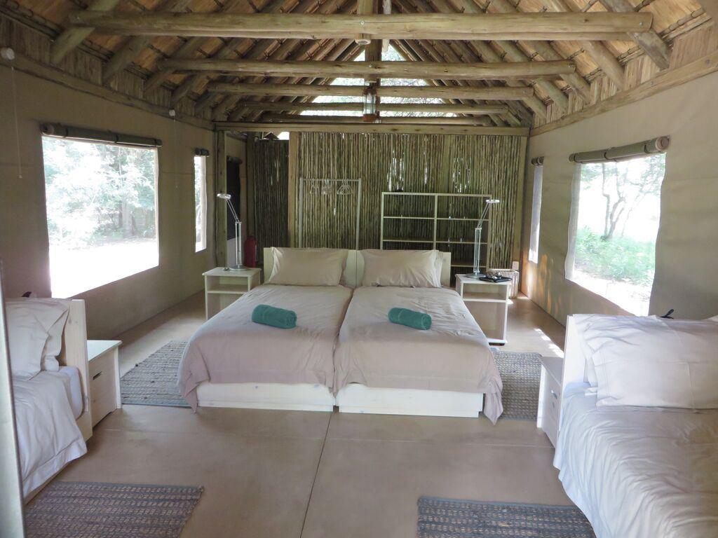 Bateleur Safari Camp
