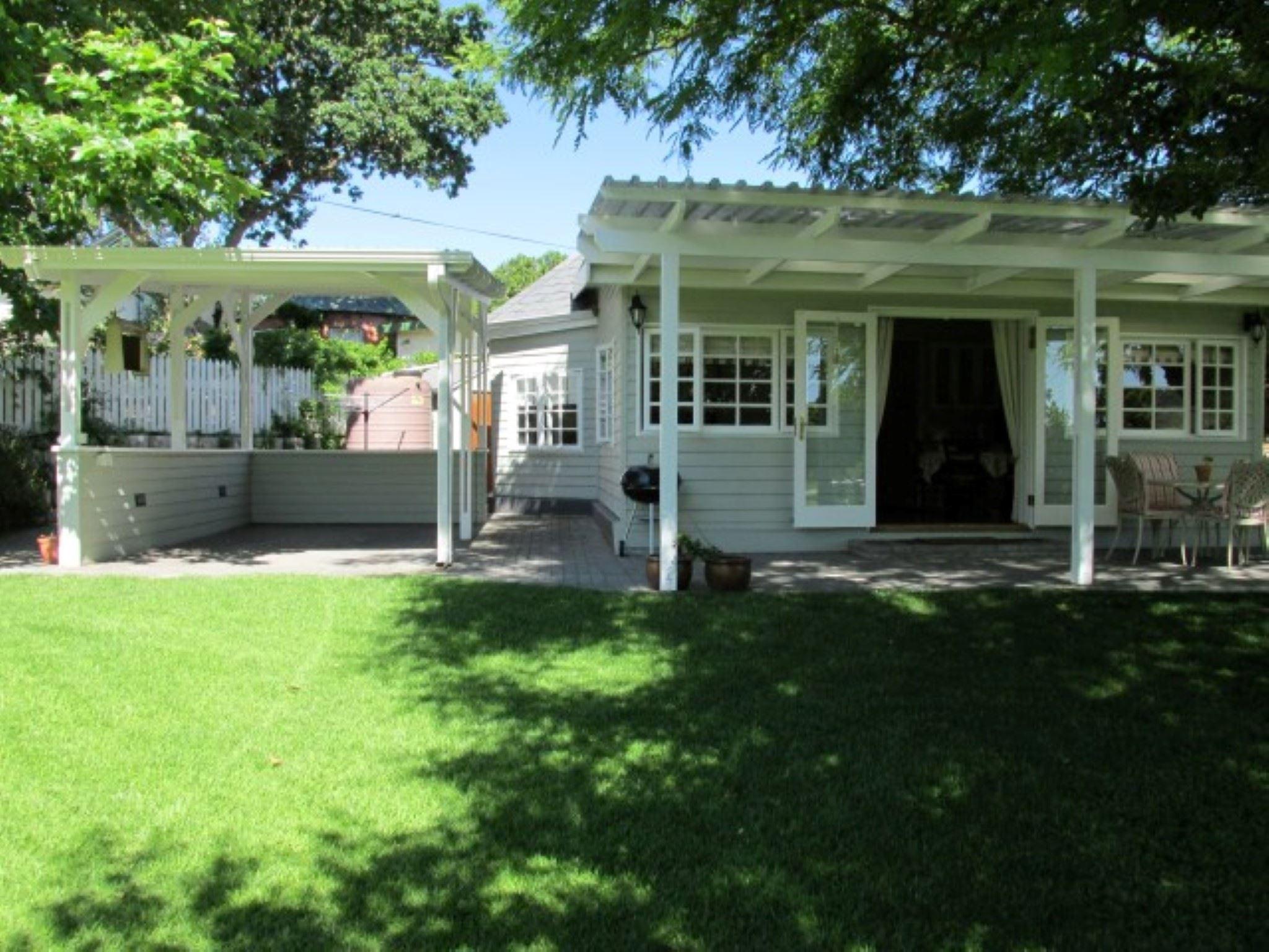 Deja Vu Cottage | Sedgefield Accommodation