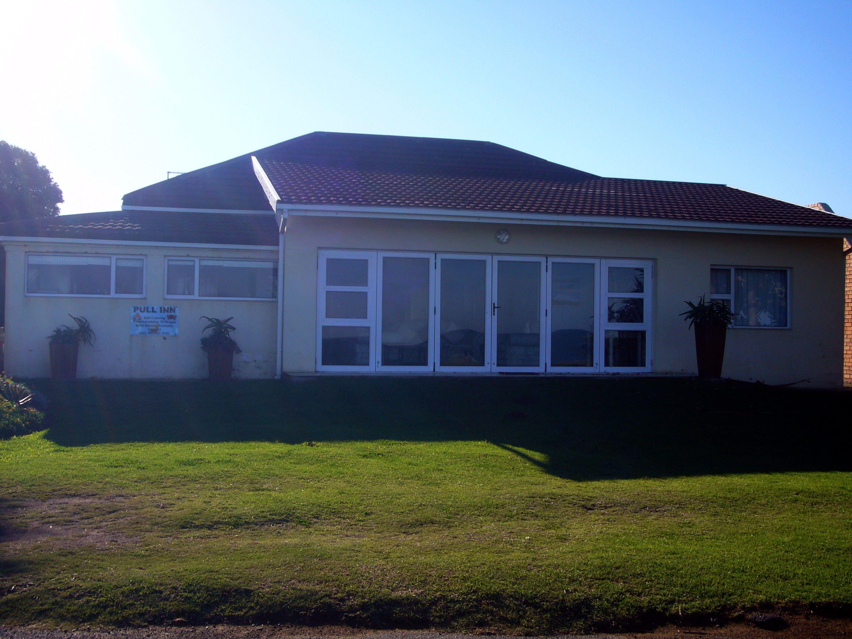 Pull Inn | Accommodation Kidd's Beach