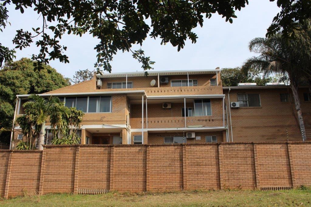 CRC Premier Resort | Accommodation Amanzimtoti